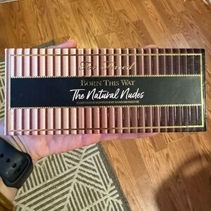 Too Faced Born This Way Natural Nudes Palette